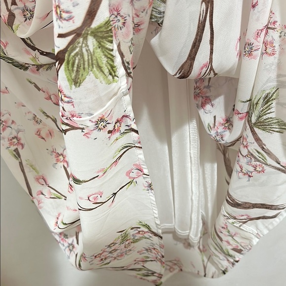 Cherry blossom Floral V-Neck Spaghetti Strap backless maxi dress - Picture 5 of 8